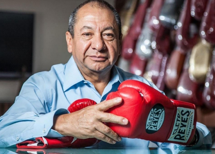 Así se fabrican los guantes de los campeones, los de Cleto Reyes - El Sol  de México